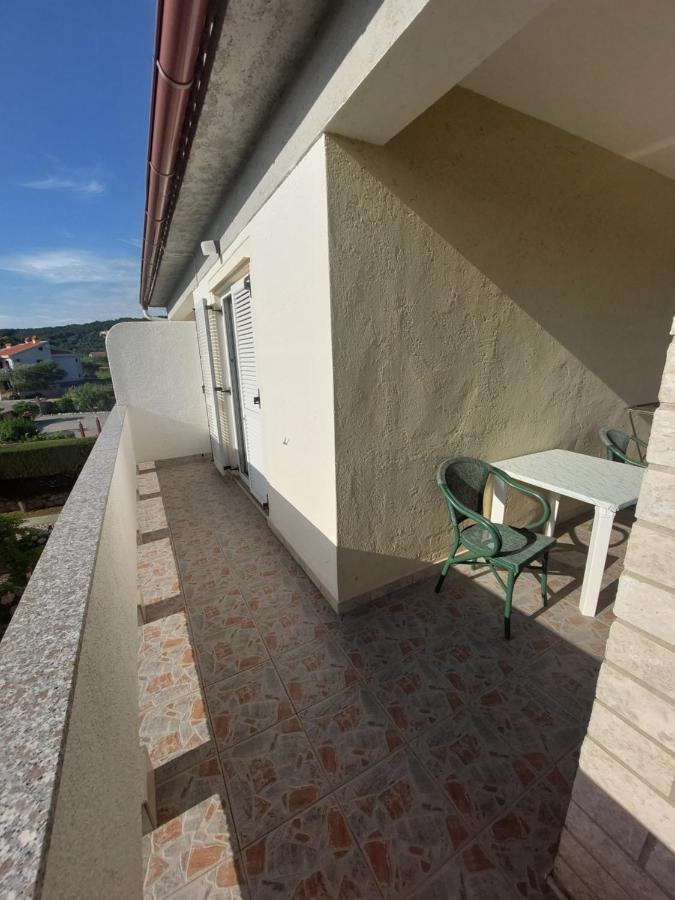 Rooms Marto Раб Екстериор снимка