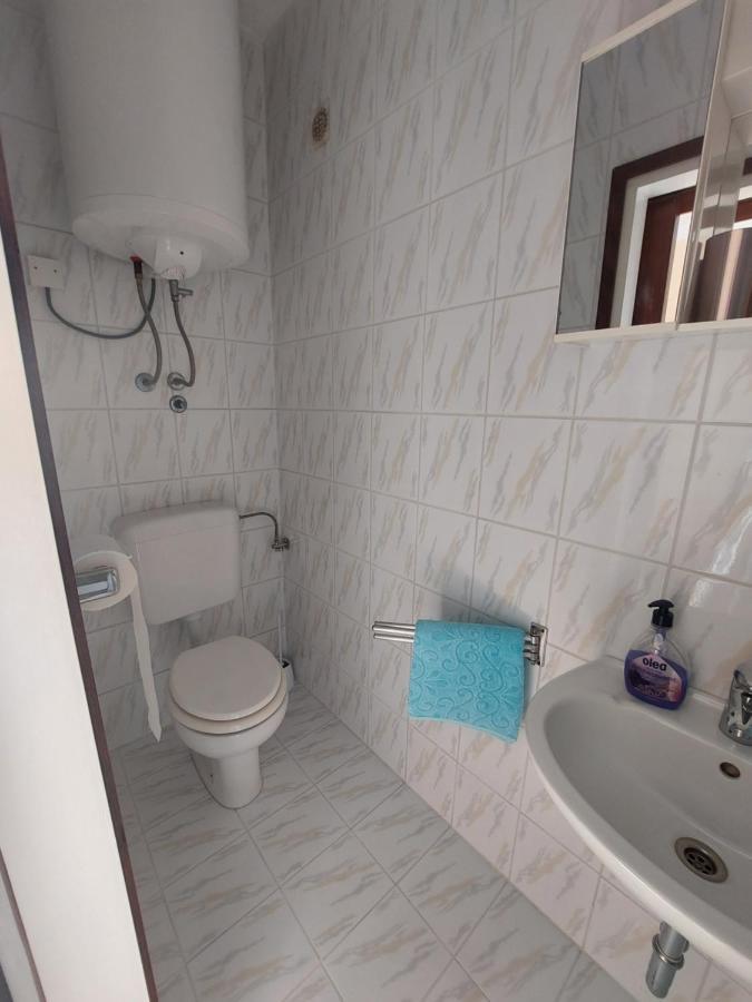 Rooms Marto Раб Екстериор снимка