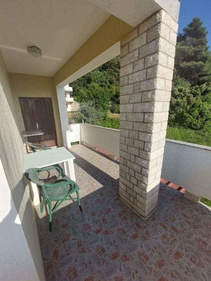 Rooms Marto Раб Екстериор снимка